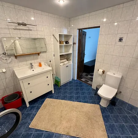 Apartamento A Spacious In A Private House